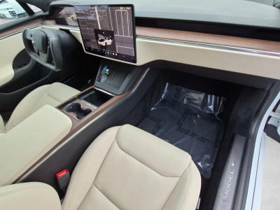 2022 Tesla Model S Base