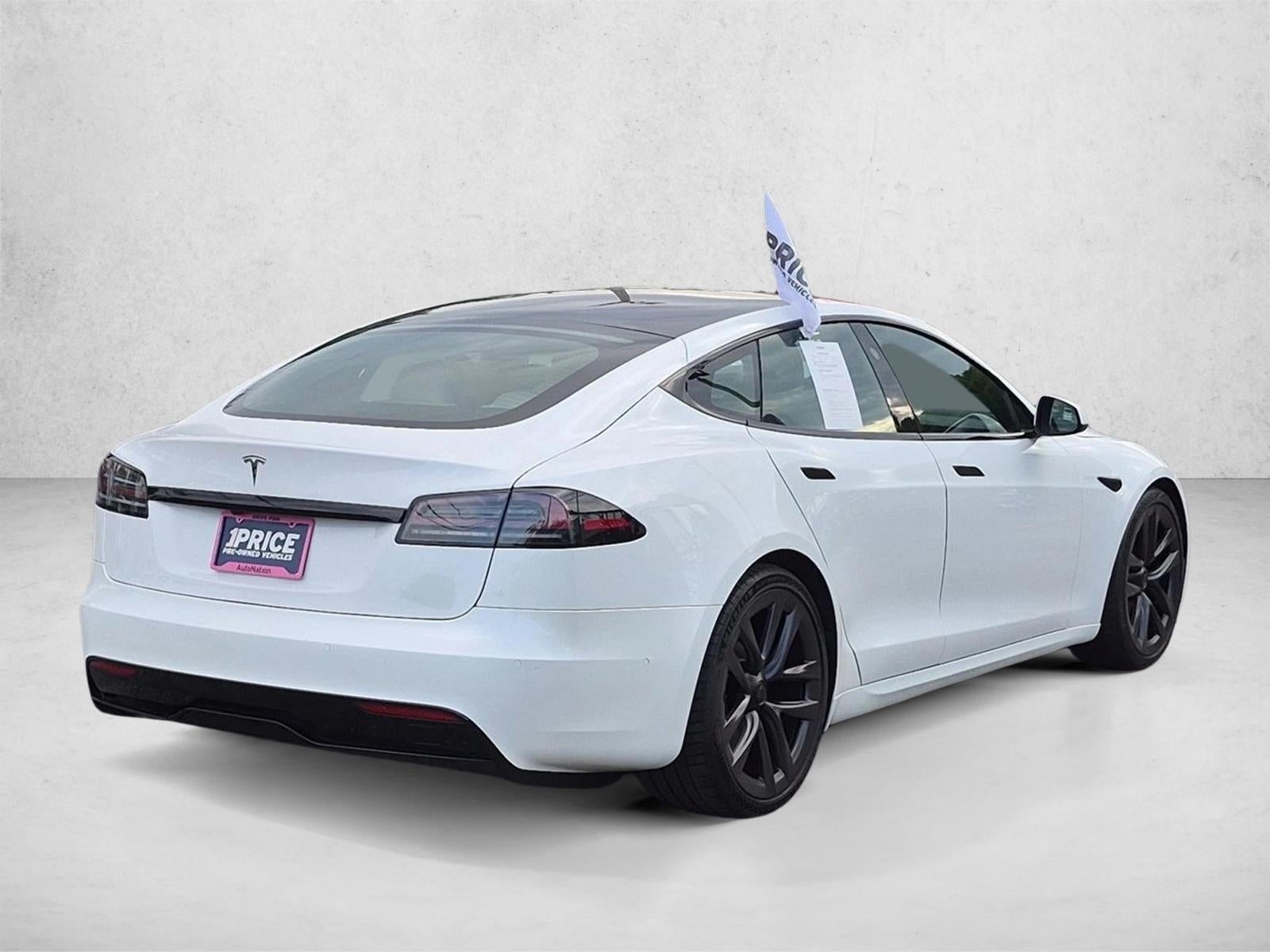 2022 Tesla Model S Base