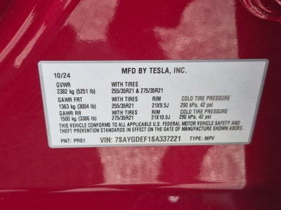 2025 Tesla Model Y Performance