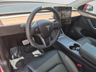 2025 Tesla Model Y Performance