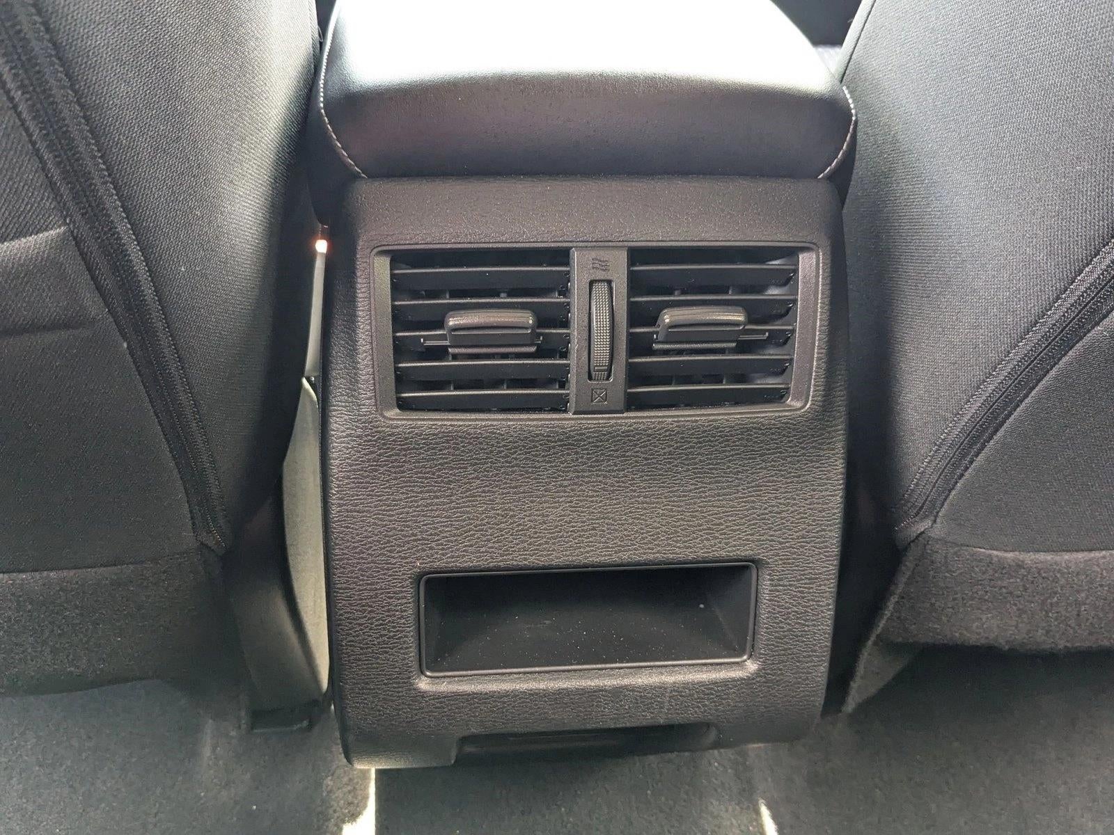 2024 Mitsubishi Outlander ES