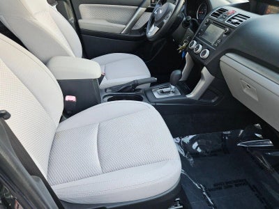 2018 Subaru Forester Base