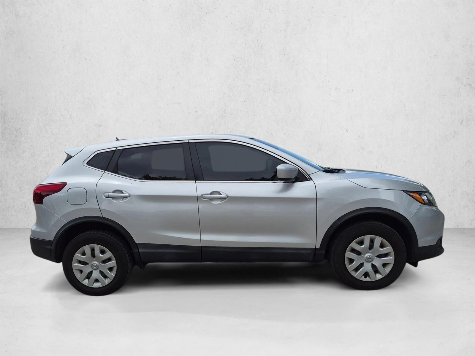 2018 Nissan Rogue Sport S