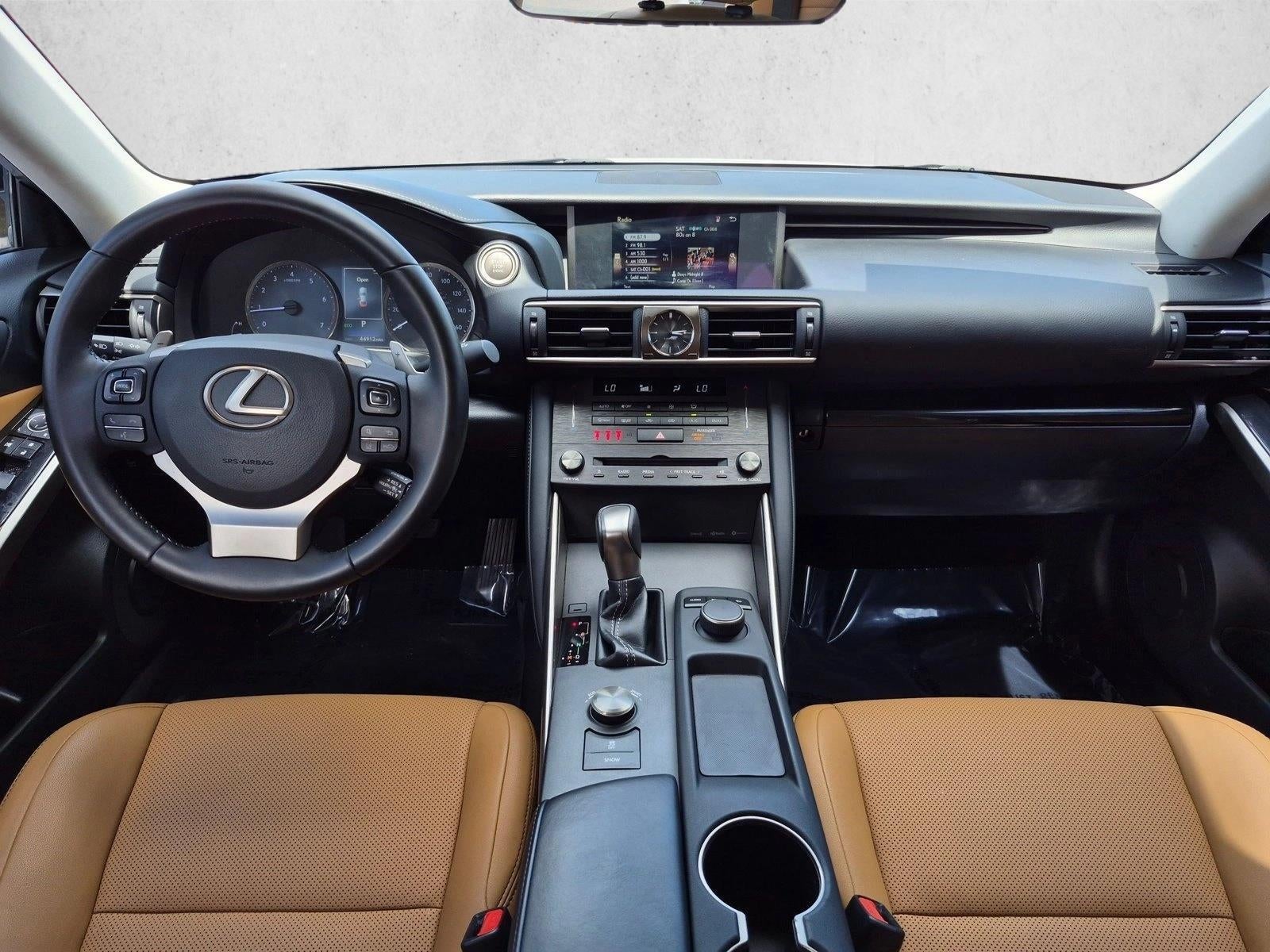 2020 Lexus IS 