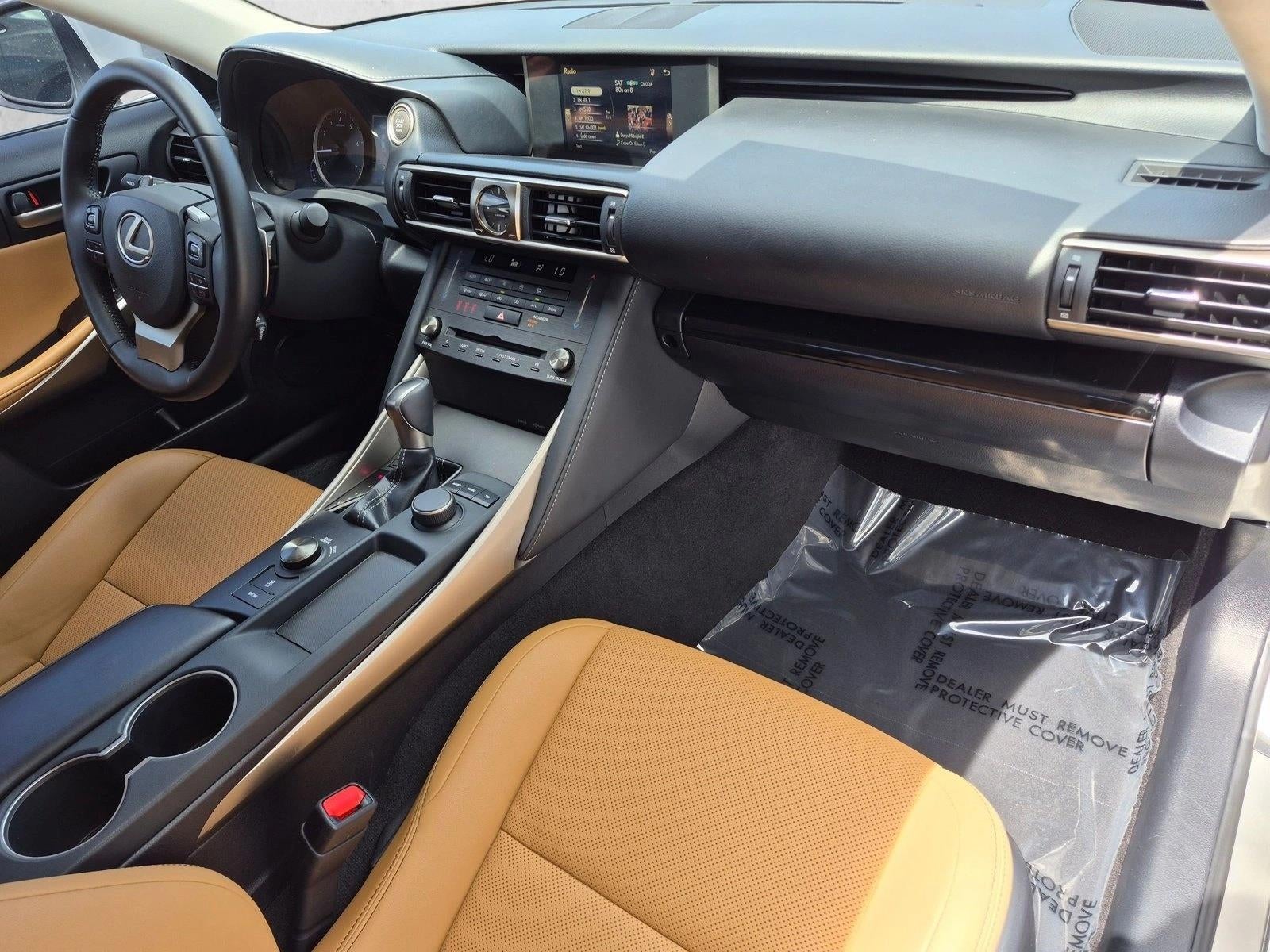2020 Lexus IS 