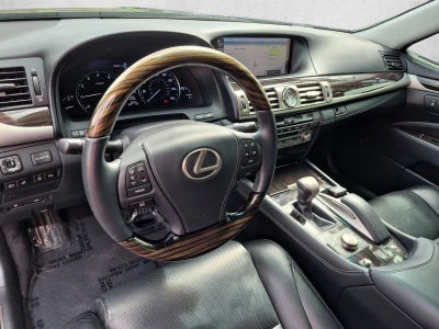 2017 Lexus LS 460 
