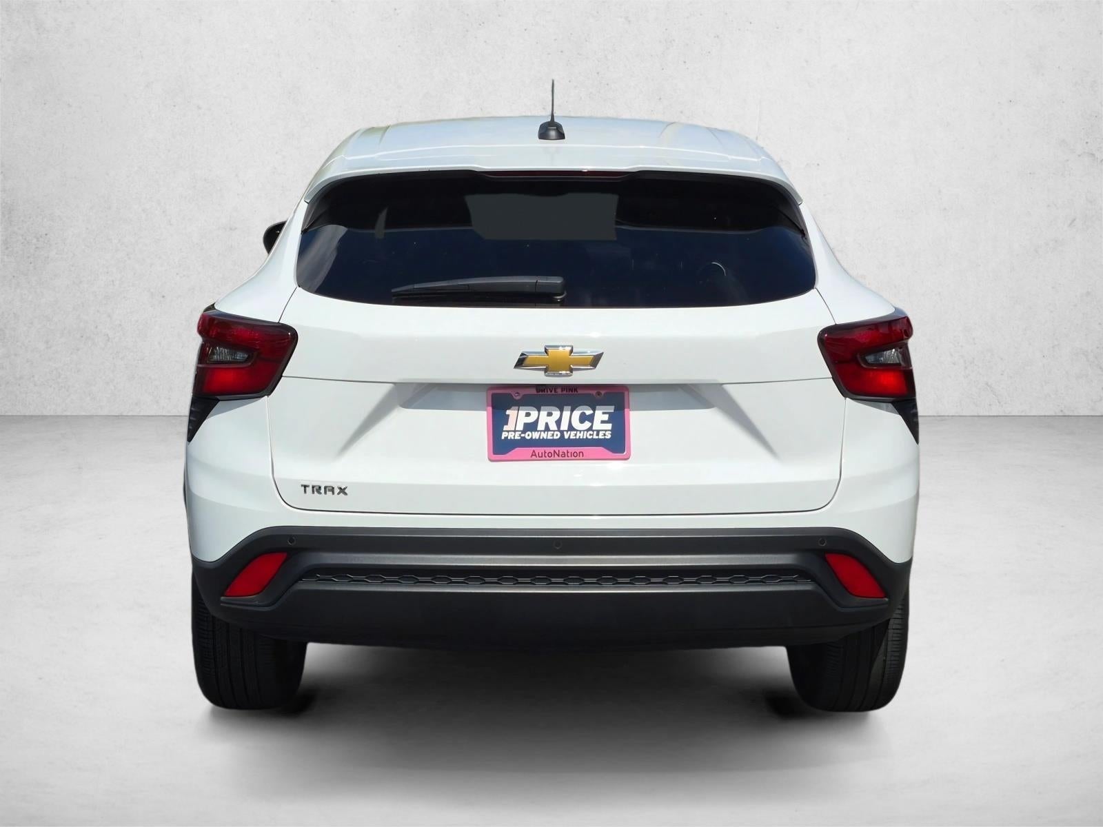 2025 Chevrolet Trax LS