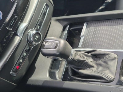 2019 Volvo XC60 T5 Momentum