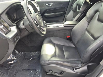2019 Volvo XC60 T5 Momentum