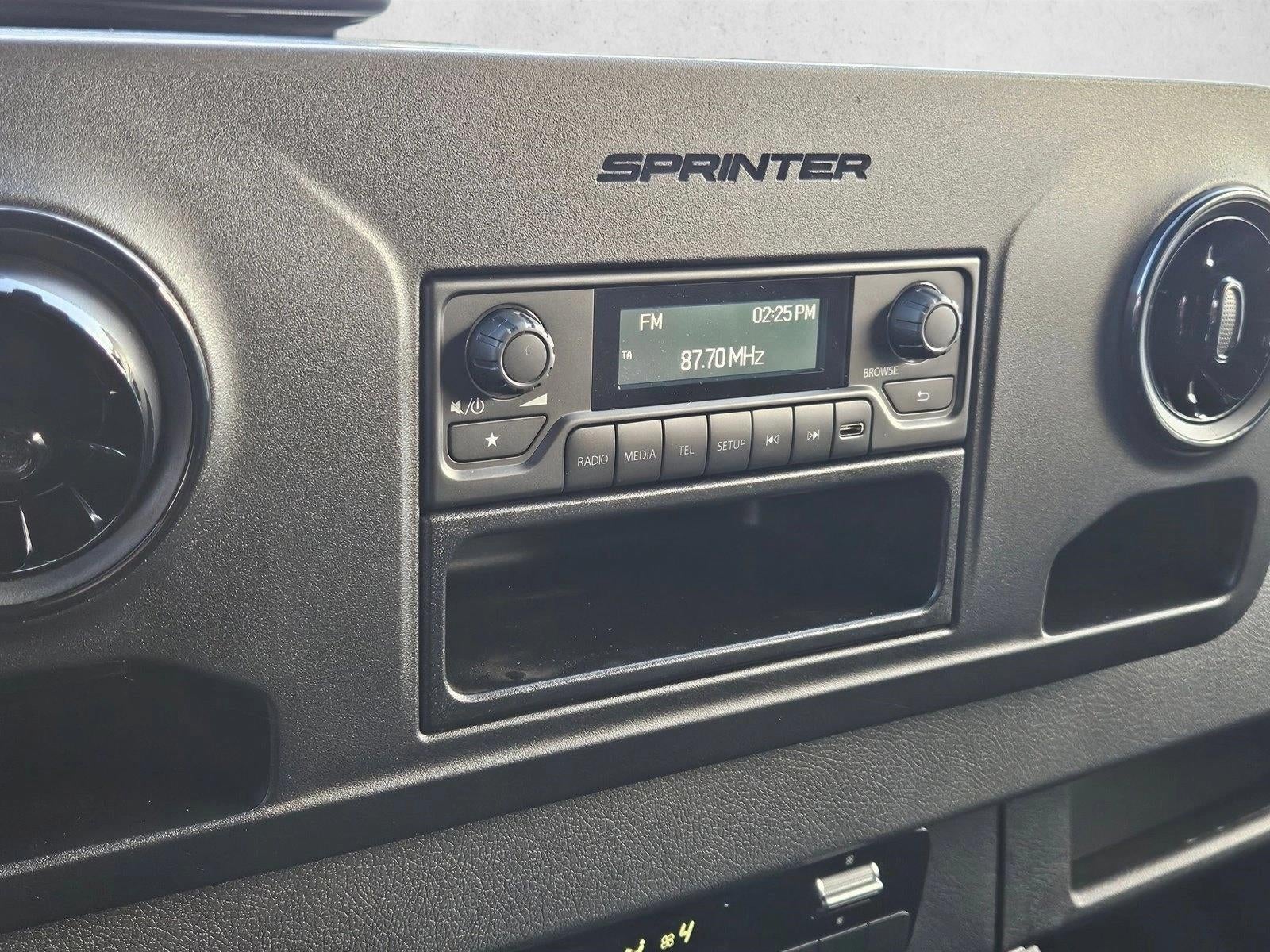 2025 Mercedes-Benz Sprinter Cargo Van Base