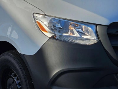 2025 Mercedes-Benz Sprinter Cargo Van Base