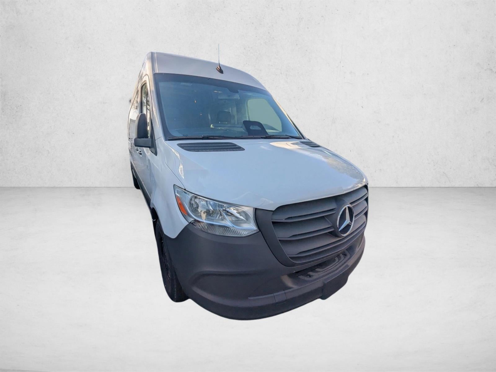 2025 Mercedes-Benz Sprinter Cargo Van Base