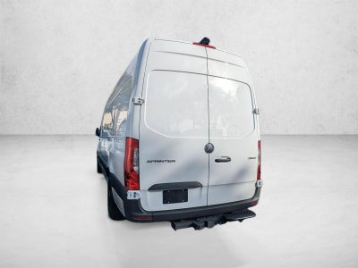 2025 Mercedes-Benz Sprinter Cargo Van Base