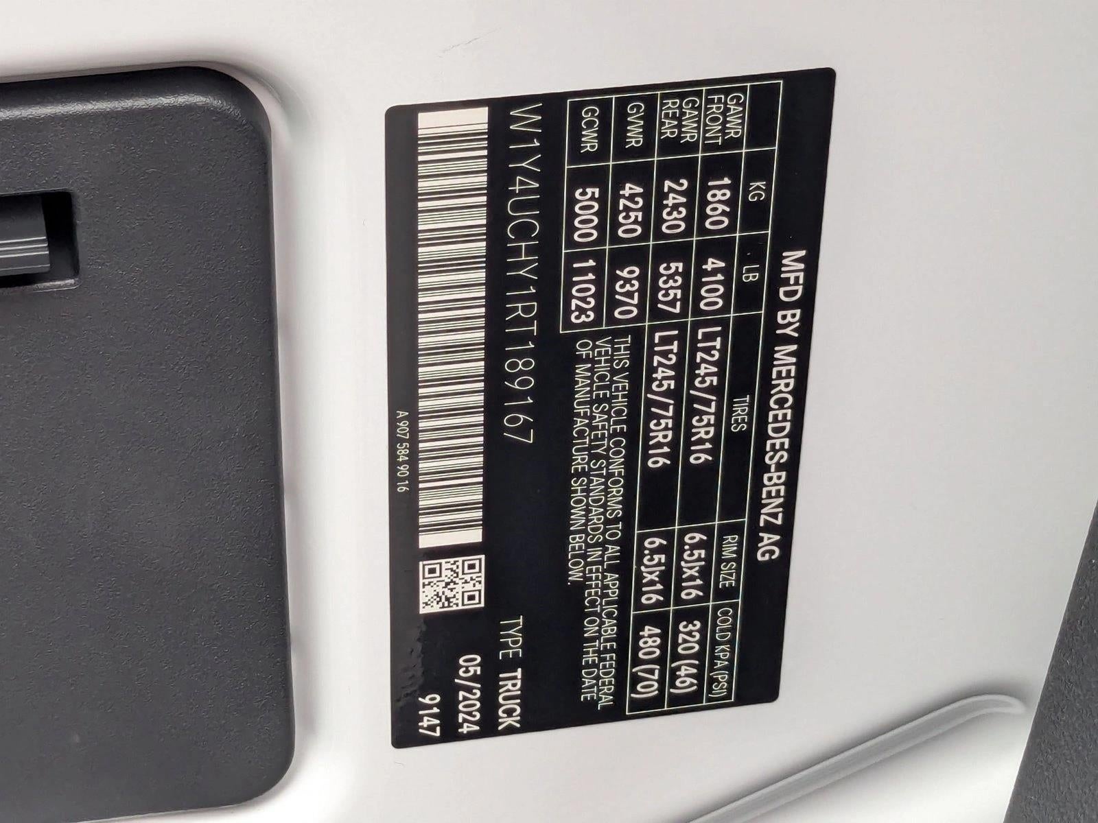 2024 Mercedes-Benz eSprinter Cargo Van Base