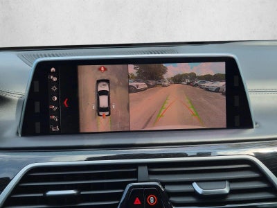 2019 BMW 750i 750i