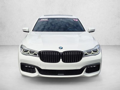 2019 BMW 750i 750i