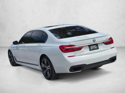 2019 BMW 750i 750i