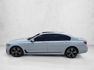 2019 BMW 750i 750i