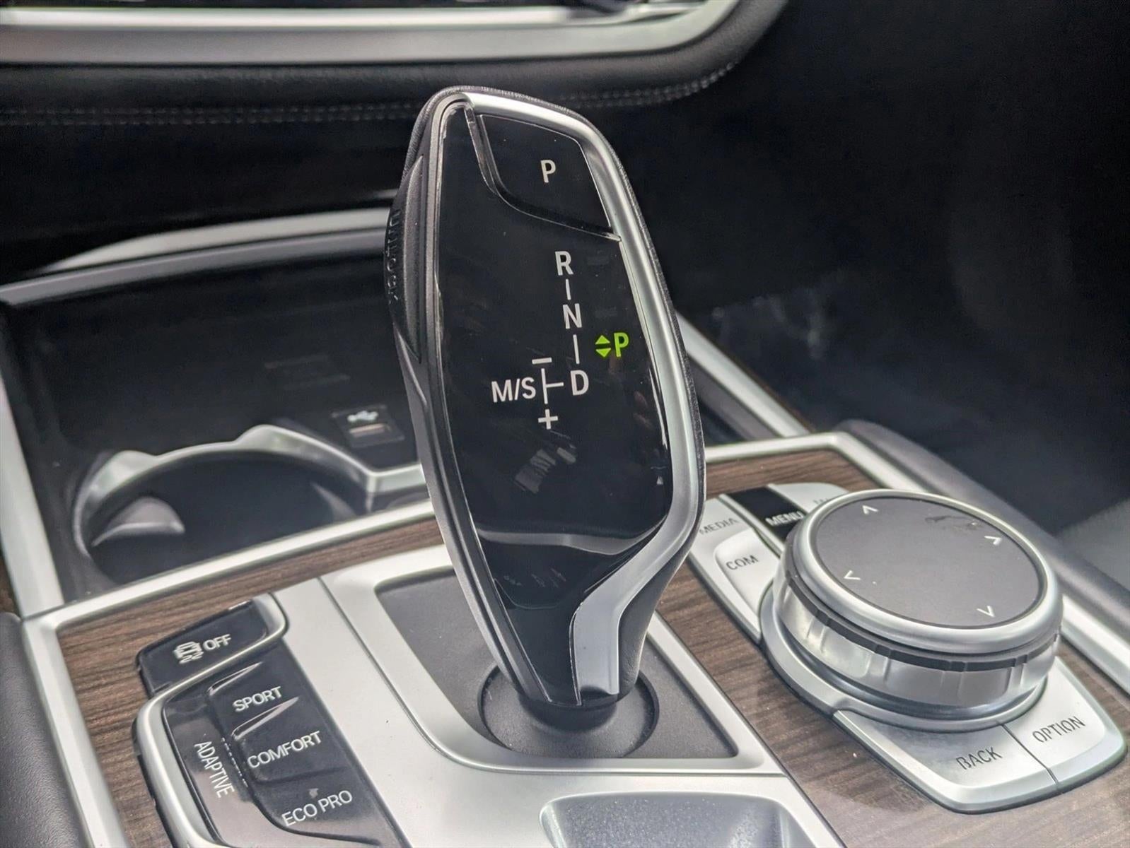 2021 BMW 7 Series 740i