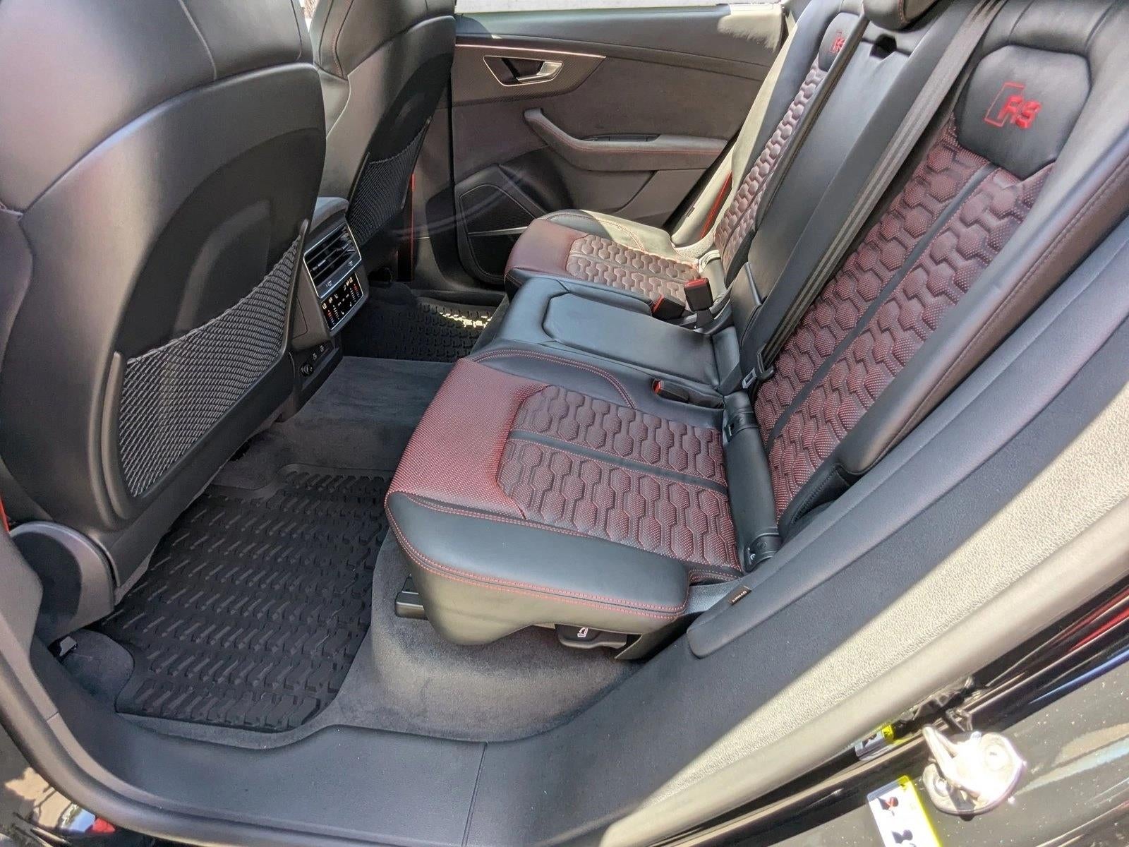 2026 Audi RS Q8 performance