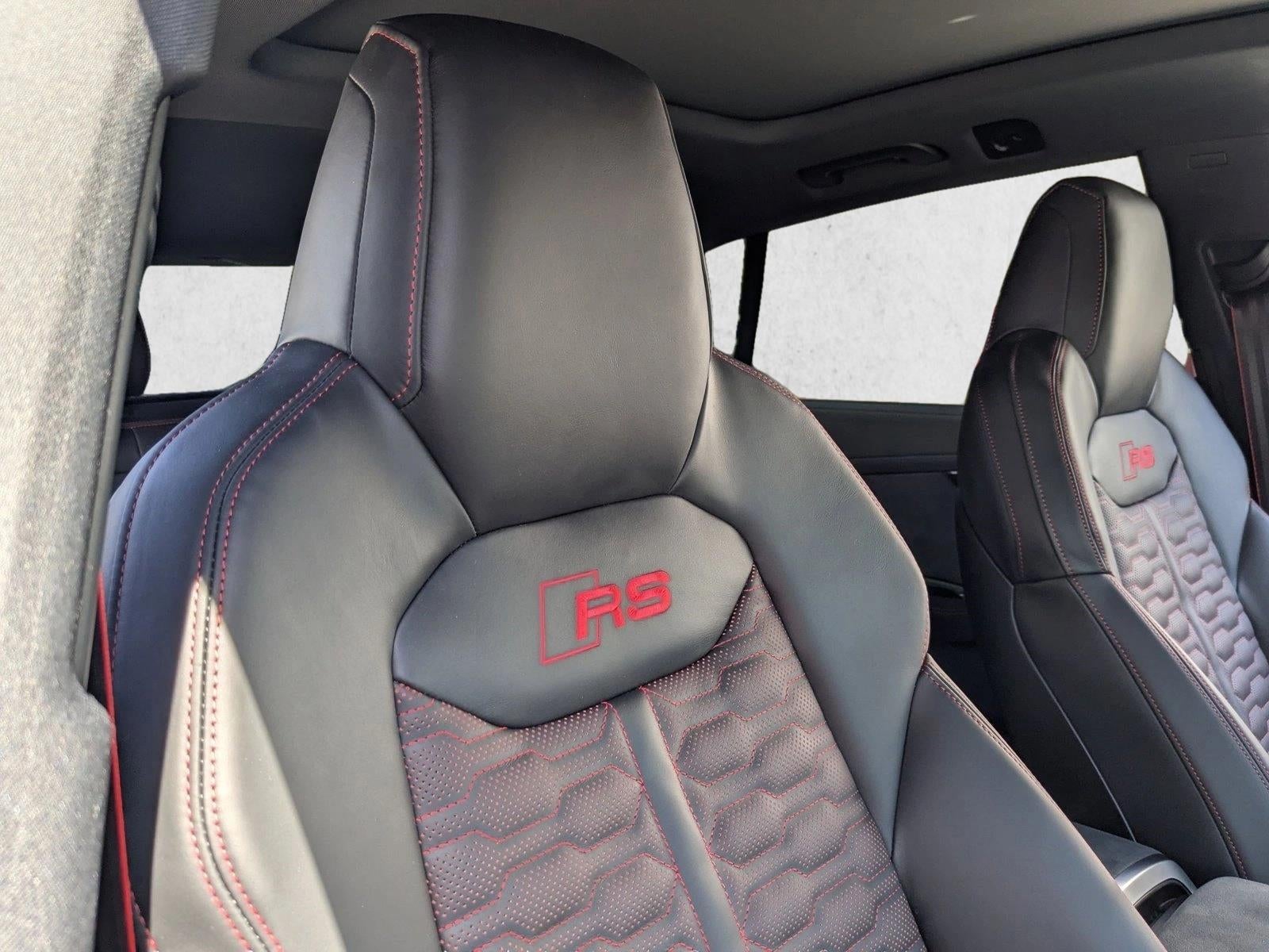 2026 Audi RS Q8 performance