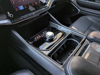 2022 Jeep Wagoneer Series III 4x2