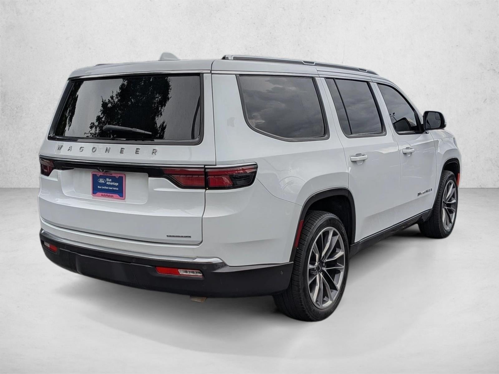 2022 Jeep Wagoneer Series III 4x2