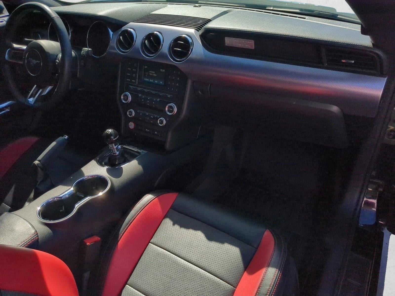 2017 Ford Mustang GT Fastback