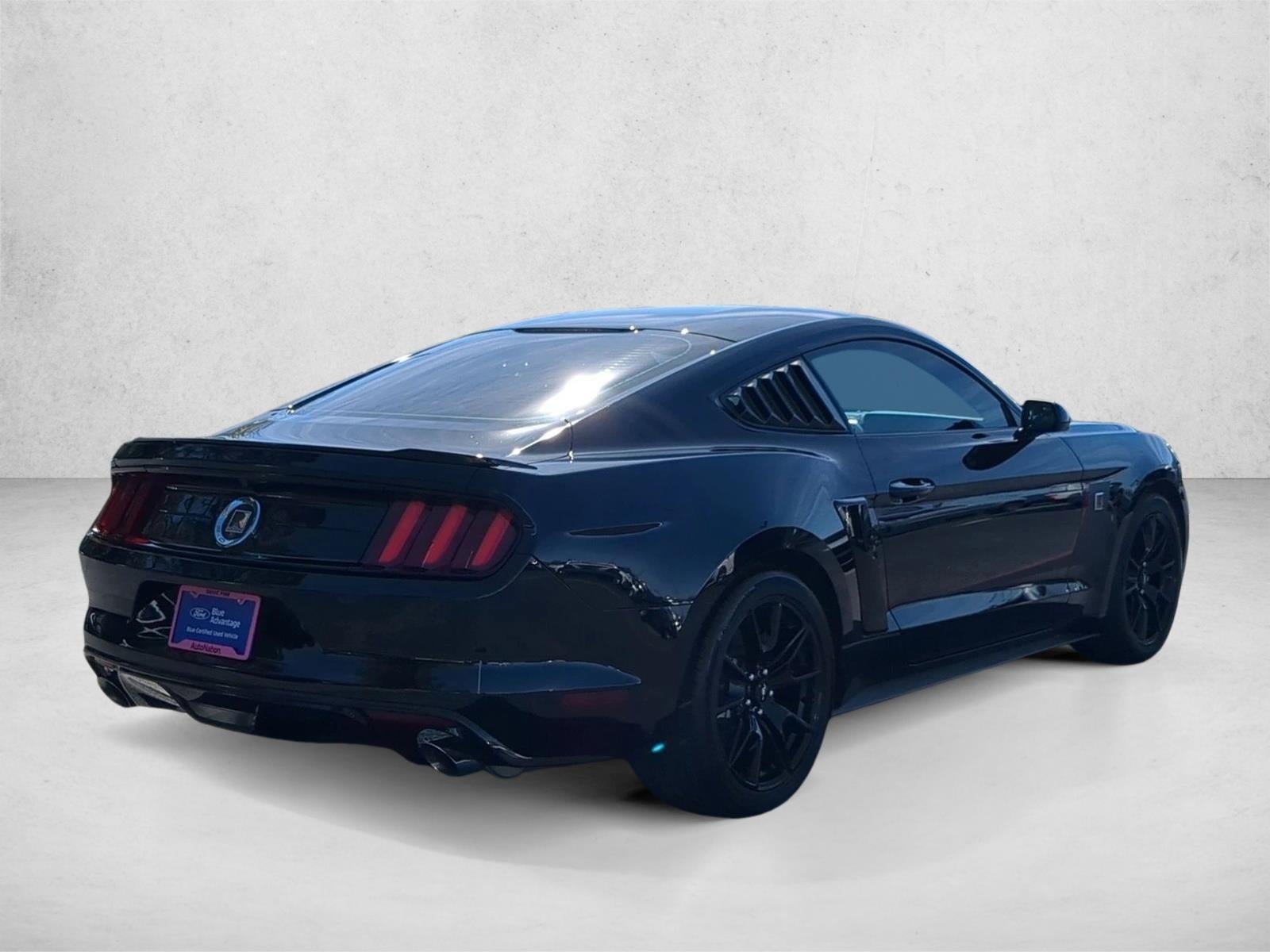 2017 Ford Mustang GT Fastback