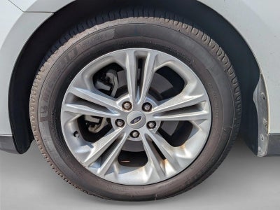 2017 Ford Taurus SE FWD