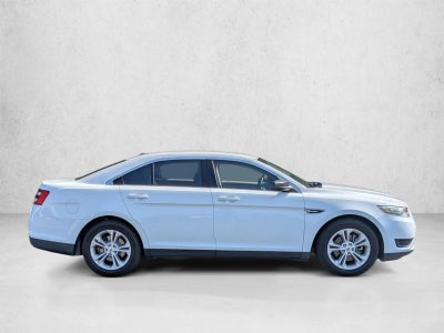 2017 Ford Taurus SE FWD