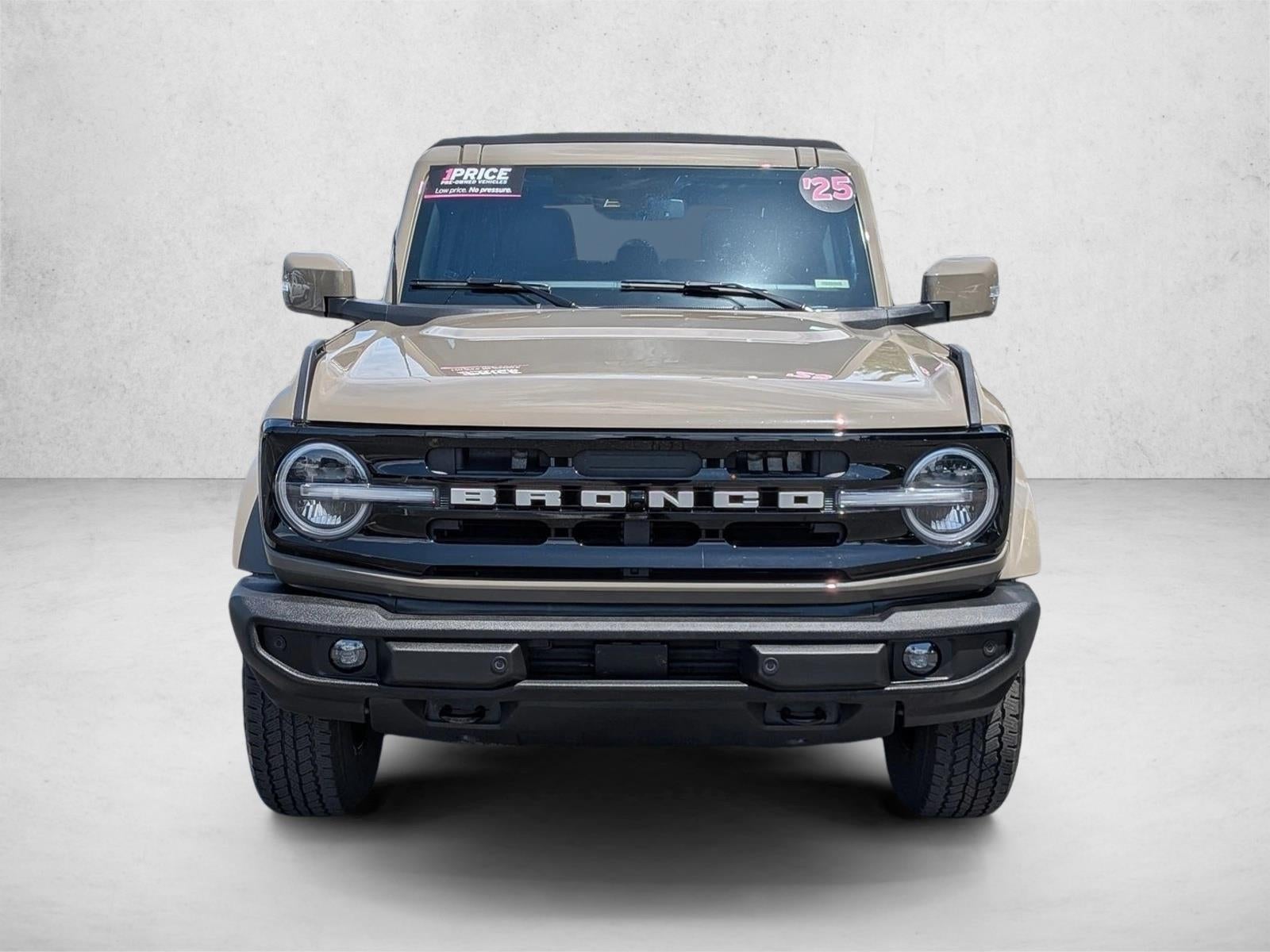 2025 Ford Bronco Outer Banks 4 Door 4x4