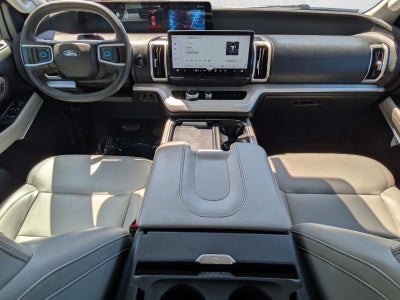 2025 Ford Expedition Max Active 4x4