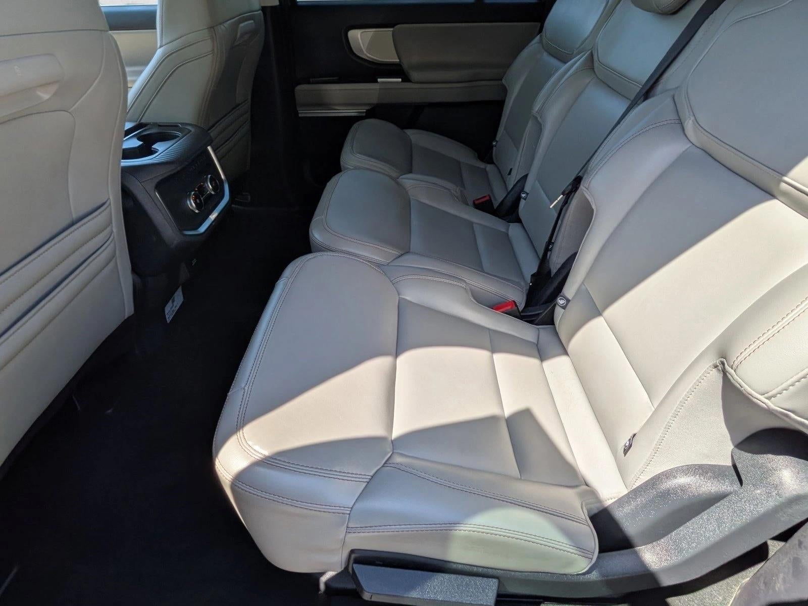 2025 Ford Expedition Max Active 4x4