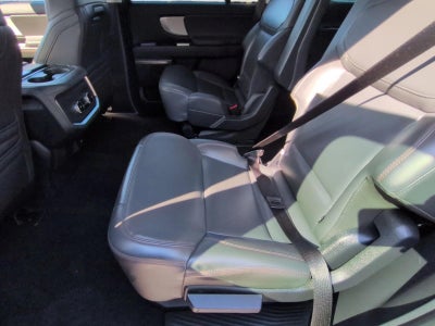 2025 Ford Expedition Active 4x4