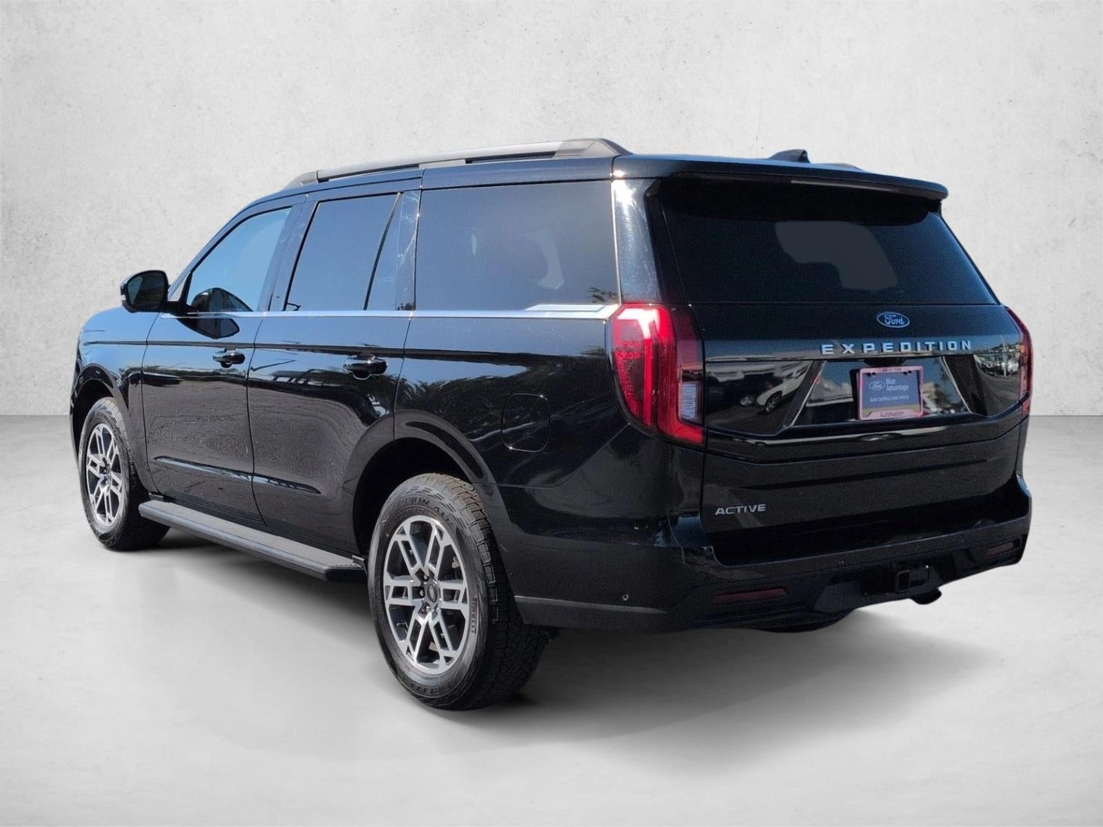 2025 Ford Expedition Active 4x4