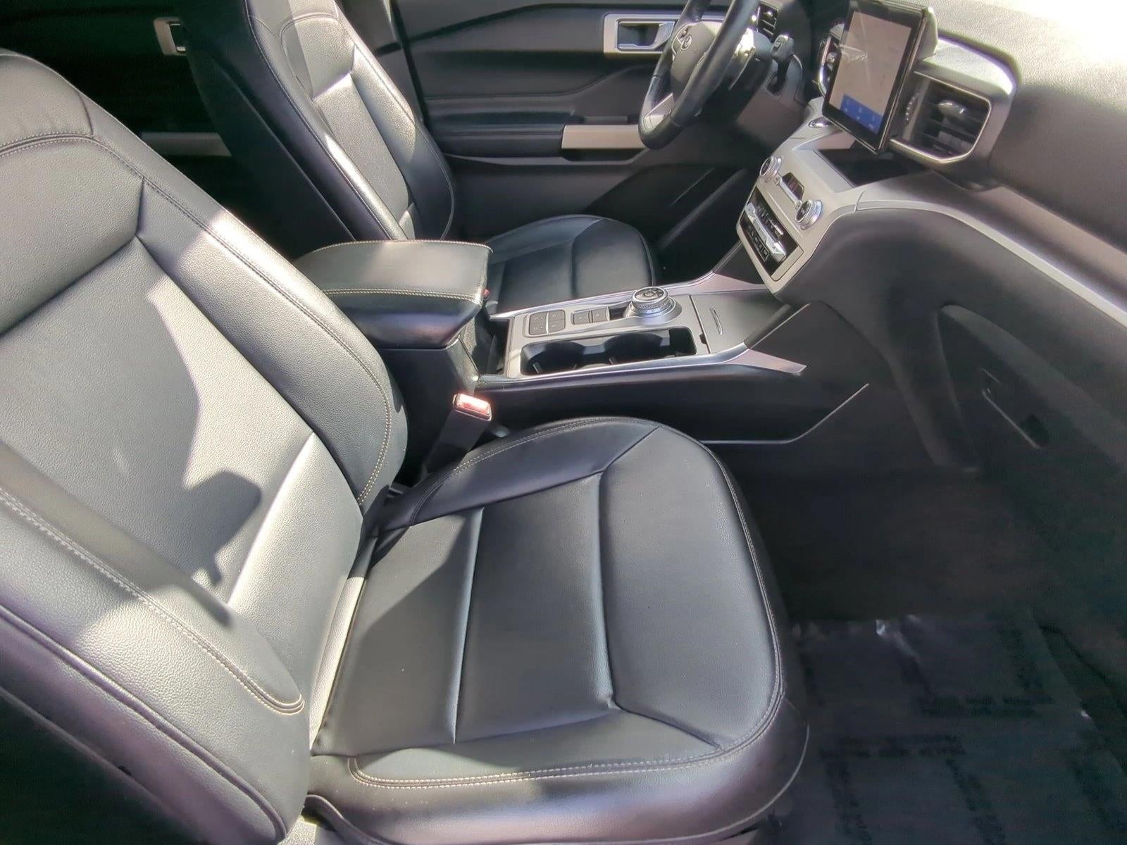 2020 Ford Explorer XLT RWD