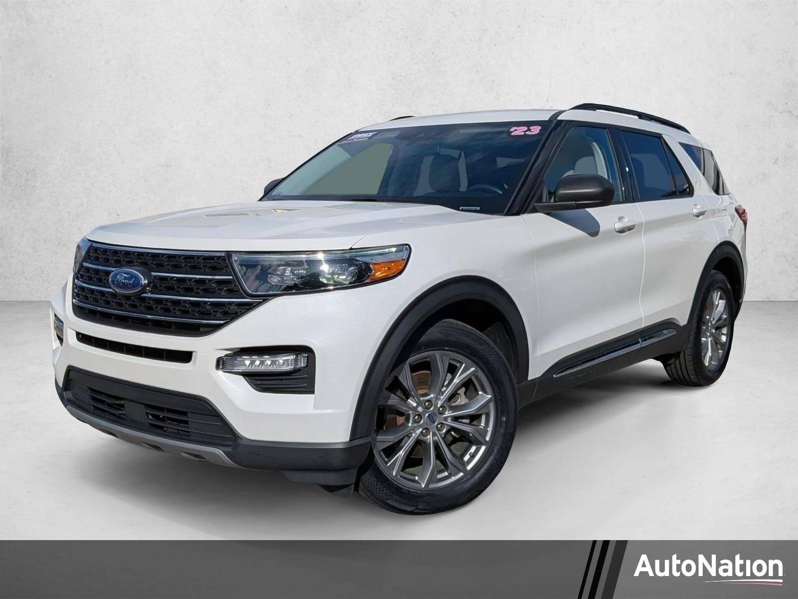 2023 Ford Explorer XLT RWD