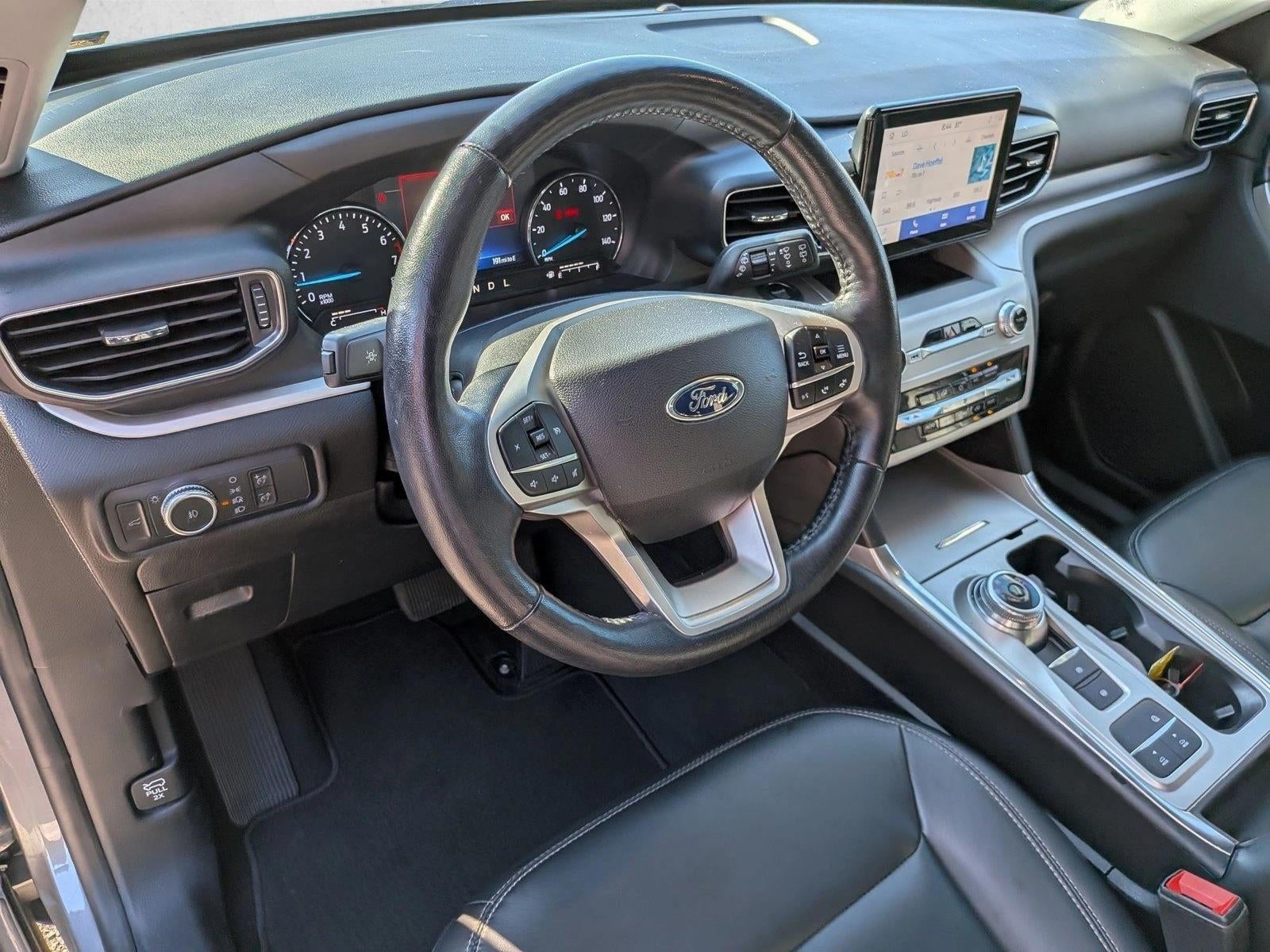 2022 Ford Explorer XLT RWD