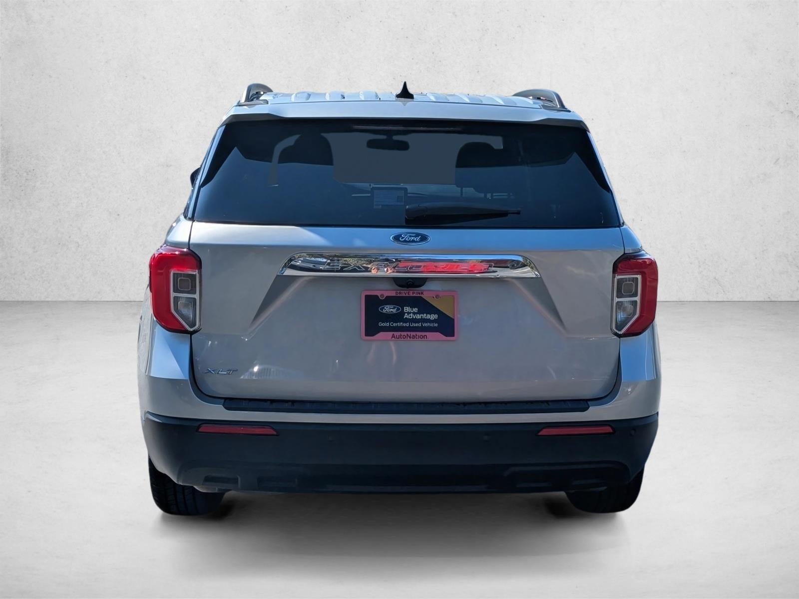 2023 Ford Explorer XLT RWD