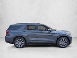 2023 Ford Explorer ST-Line RWD