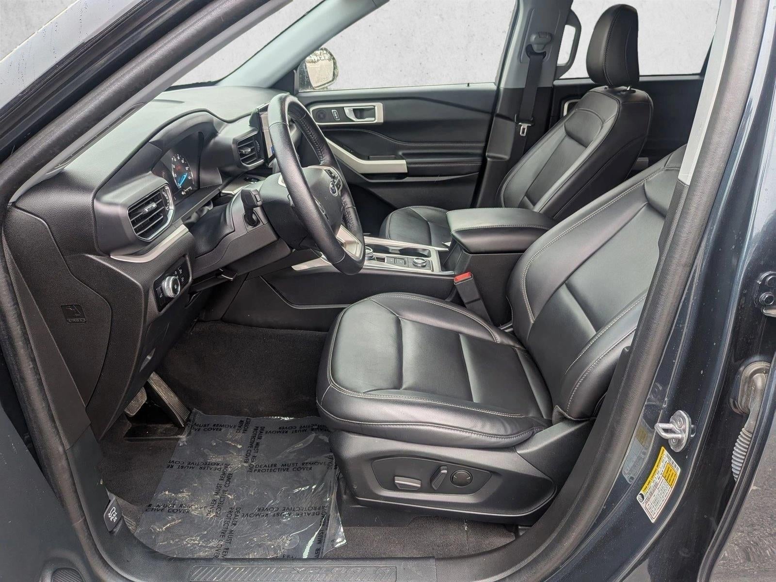 2023 Ford Explorer XLT 4WD