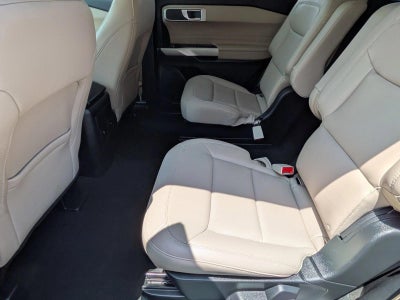 2024 Ford Explorer XLT 4WD