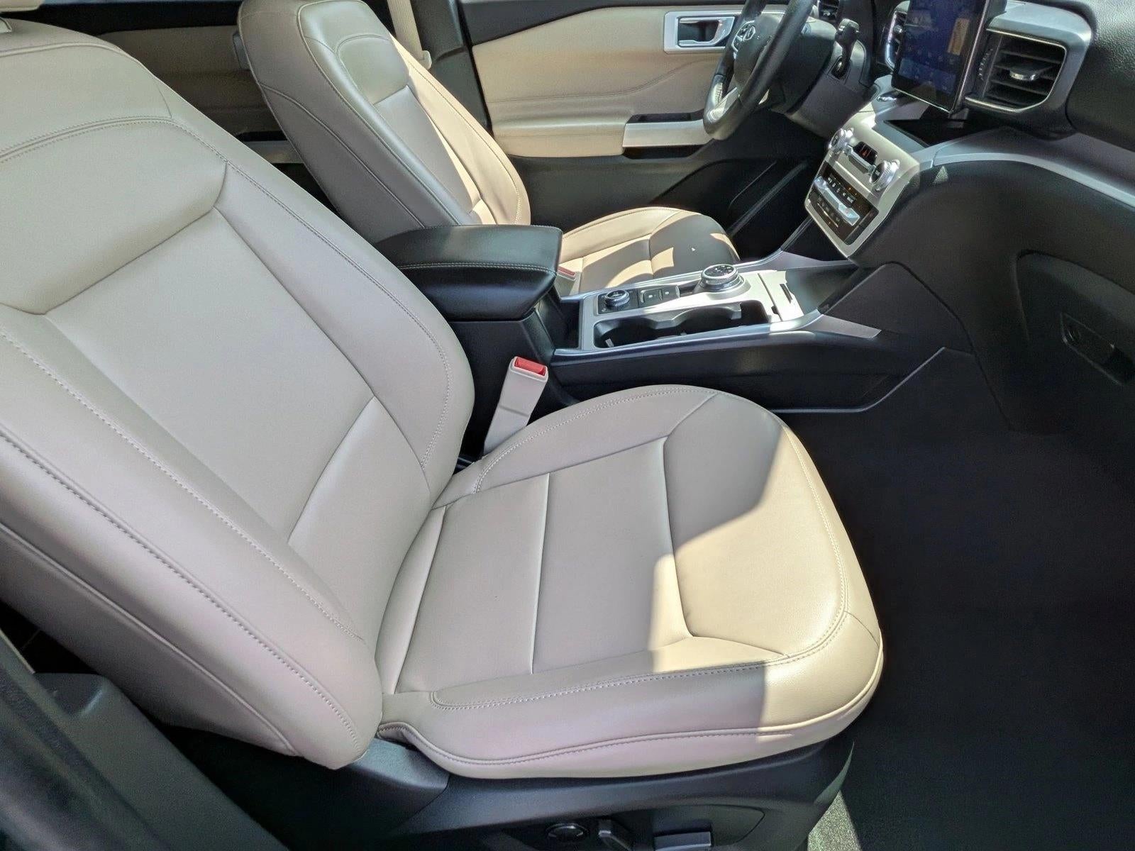 2024 Ford Explorer XLT 4WD