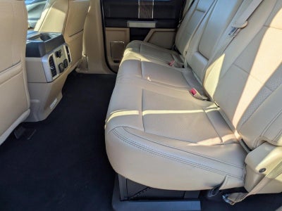 2019 Ford Super Duty F-250 SRW LARIAT 4WD Crew Cab 6.75' Box