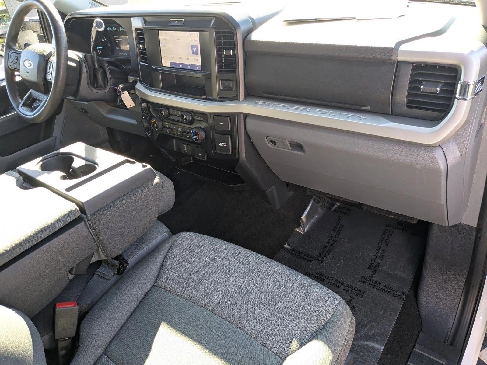 2025 Ford Super Duty F-250 SRW XLT 4WD Crew Cab 6.75' Box