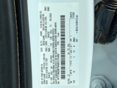 2025 Ford Super Duty F-250 SRW XLT 4WD Crew Cab 6.75' Box