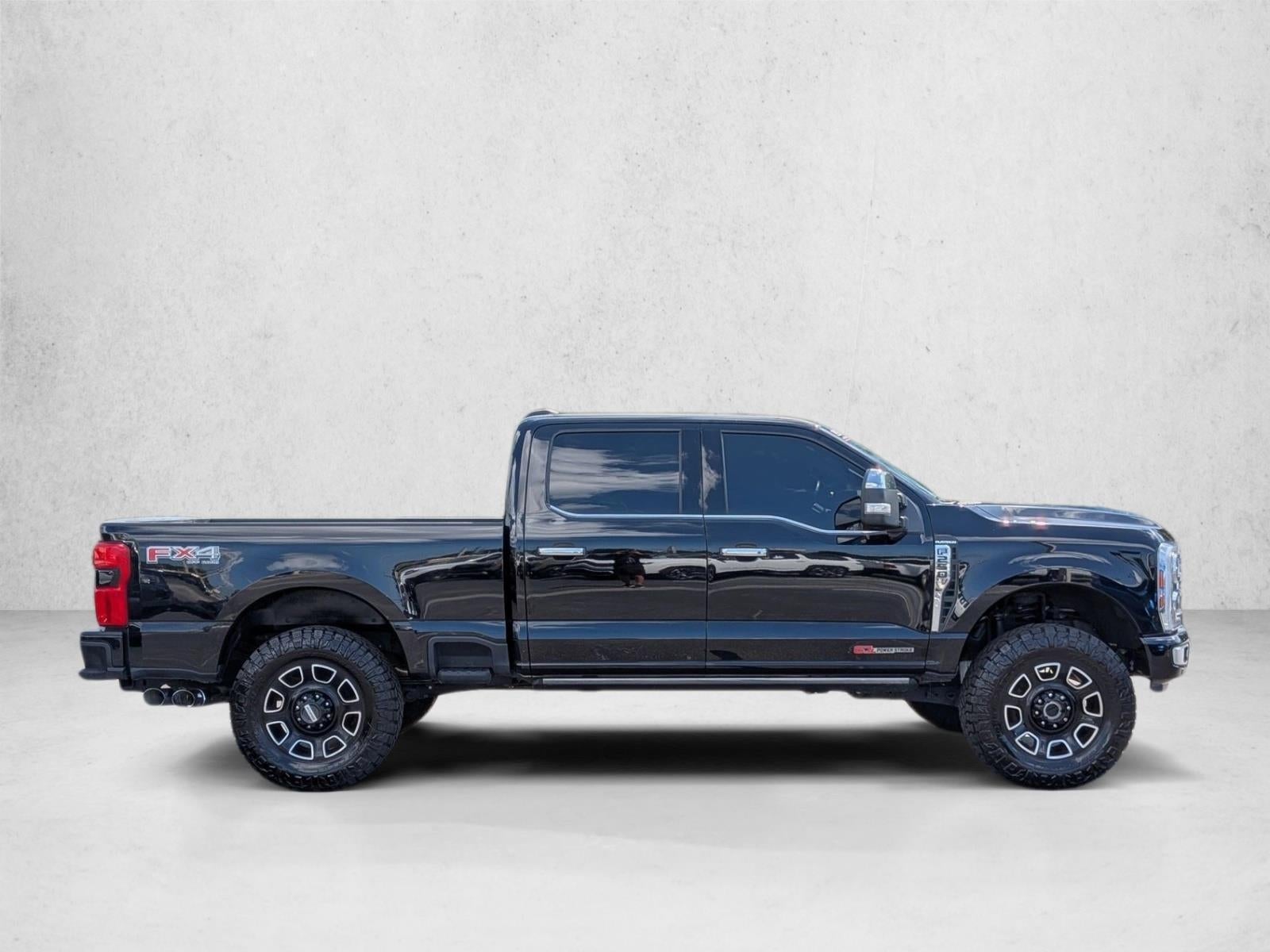 2024 Ford Super Duty F-250 SRW Platinum 4WD Crew Cab 6.75' Box