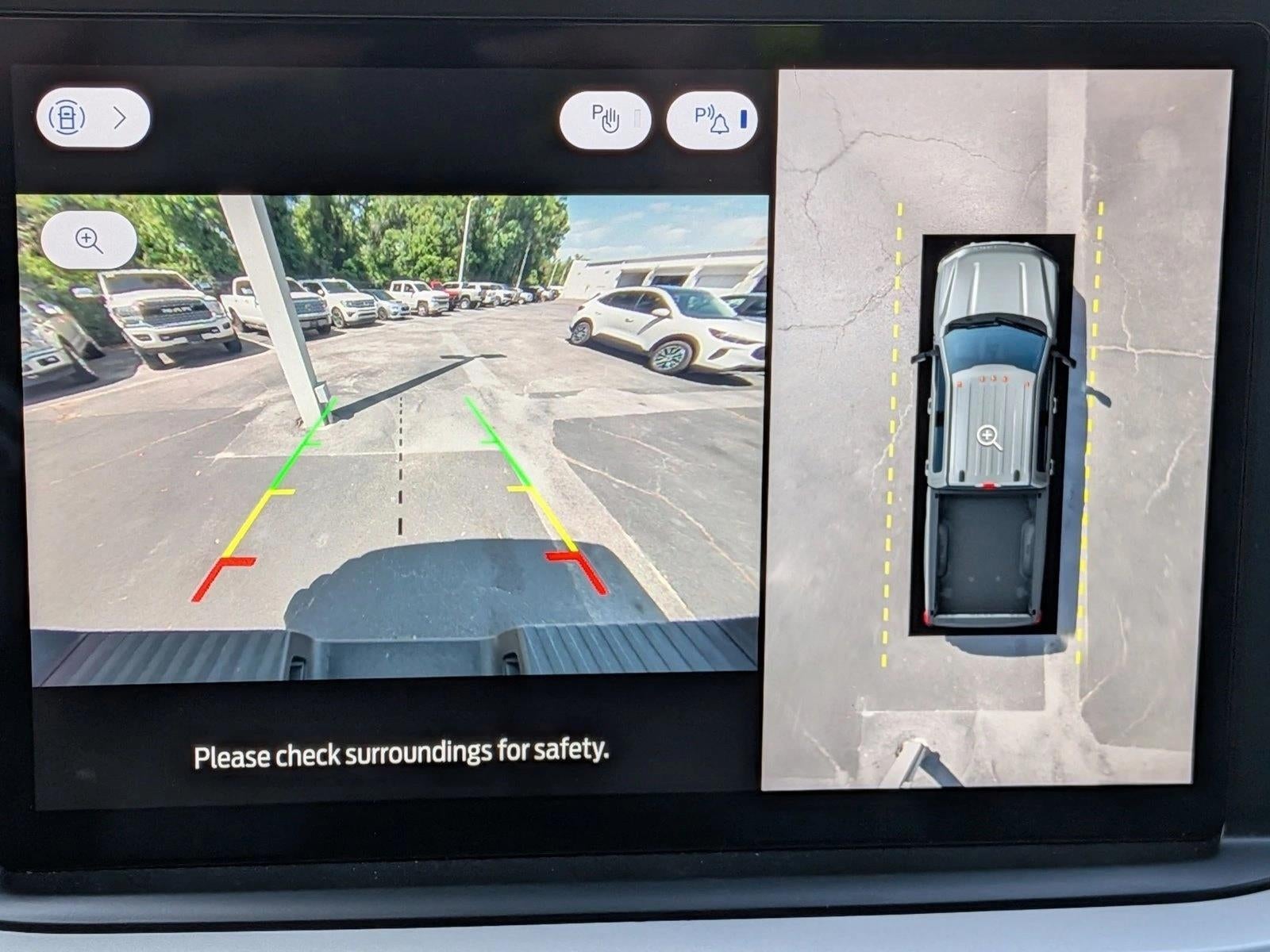 2023 Ford Super Duty F-350 SRW XLT 4WD Crew Cab 6.75' Box