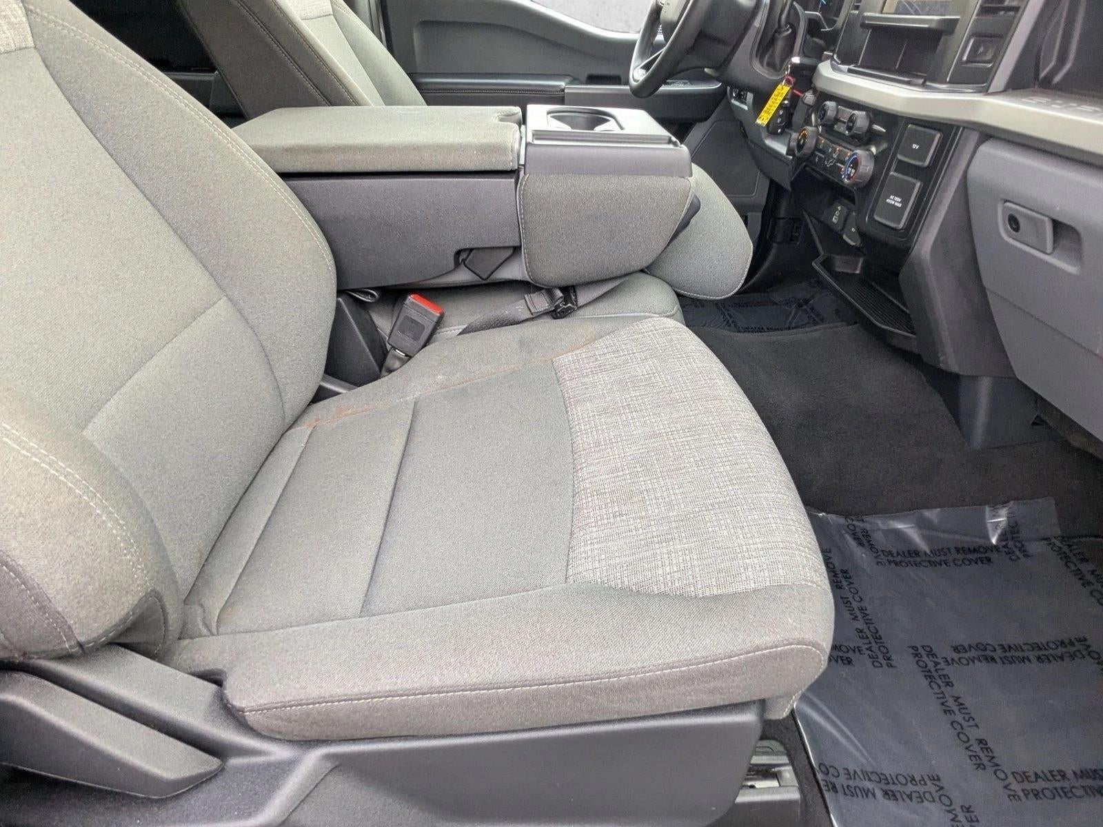 2025 Ford Super Duty F-350 DRW XLT 4WD Crew Cab 8' Box